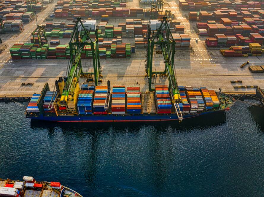 Navigating the Unexpected: Building Resilient Logistics in a Turbulent World